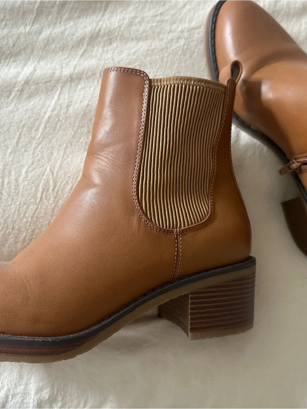 Kohl's Tan Chelsea Ankle Boots with Ribbed Elastic Panels